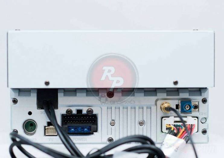 Штатная магнитола Redpower 31001 c DVD 2Din
